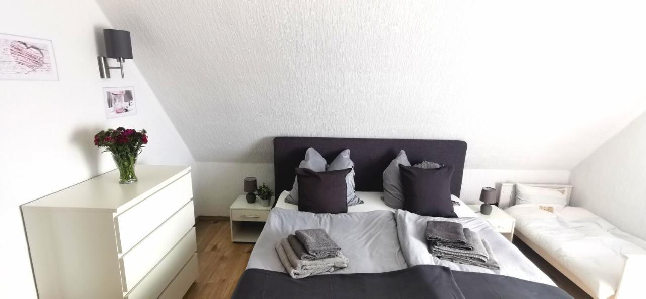 Ferienwohnung Auszeit Rhein-Mosel Waldesch Exterior foto